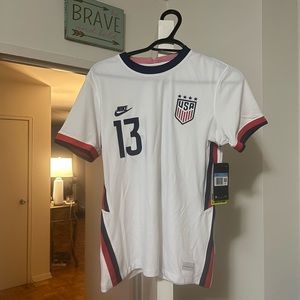 NWT US Alex Morgan Nike Jersey